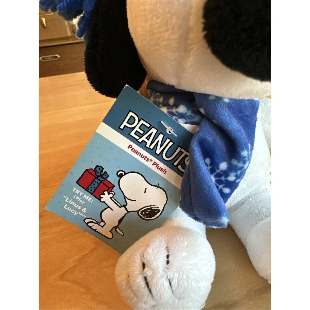 Snoopy Peanuts Christmas Musical Plush‎ 2018 CVS Snoopy Plays Linus And Lucy